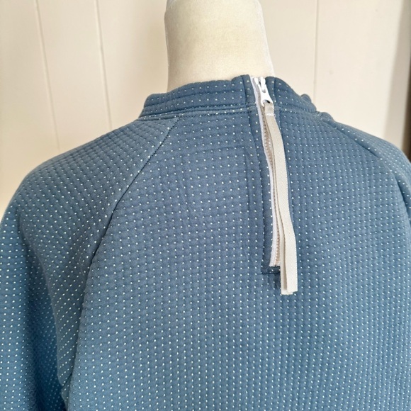 Nike Women's Sportswear Tech Fleece Zipper Back Crop Top Sweater | Crew Neck L - Picture 9 of 10